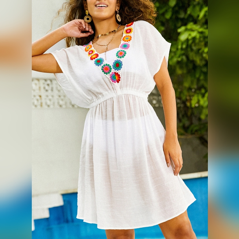 NWT Cupshe embroidered cover-up